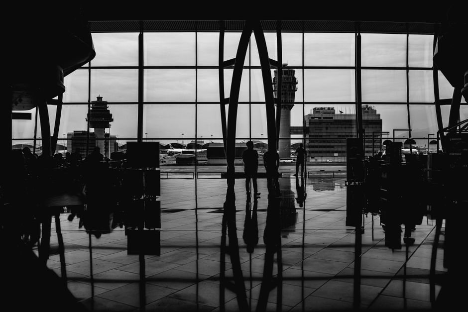 Airport Transfer Guide: How to Skip the Scams and Save Real Money