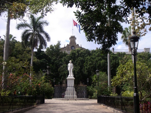 Travel Photo: Plaza de Armas, Havana, Cuba