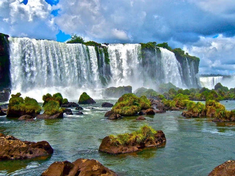 10 Must-Visit Places in Brazil